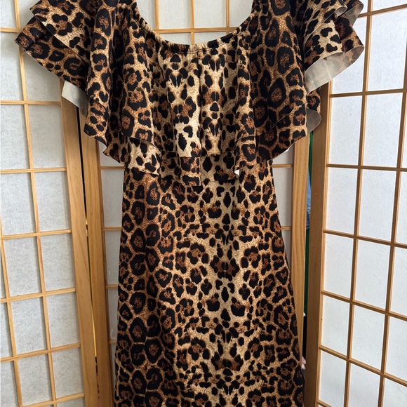 Leopard Print Ruffle Dress - Picture 2 of 4